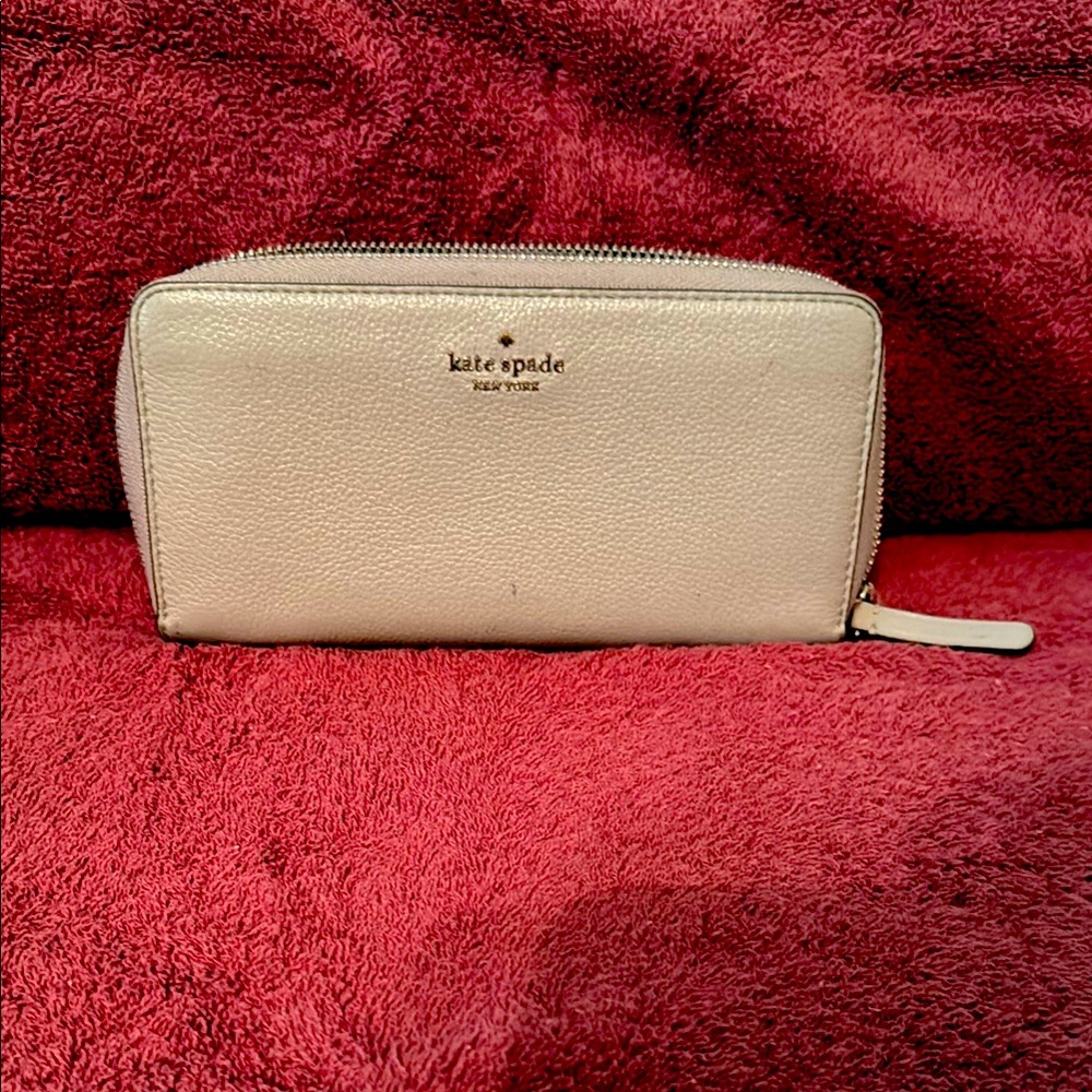 Kate Spade Cream Leather Wallet